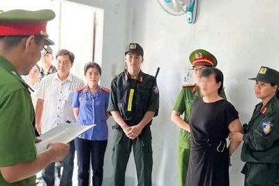 Bắt tạm giam chủ tài khoản Facebook 'Nguyễn Thị Châu'