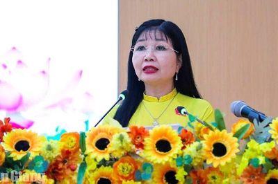 Tân Chủ tịch HĐND tỉnh An Giang Trần Thị Thanh Hương: Tiếp tục đổi mới hoạt động HĐND theo hướng dân chủ, công khai, minh bạch