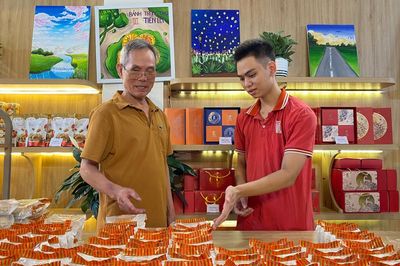 Bắc Ninh: Bánh Trung thu bình dân hút khách