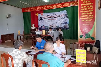 Đưa dịch vụ công đến khu dân cư