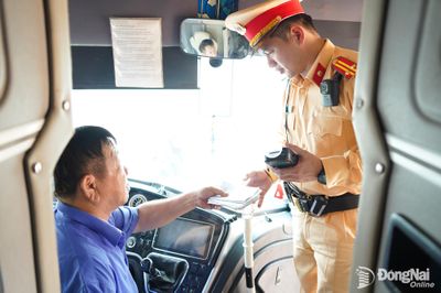 Đồng bộ giải pháp, kéo giảm tai nạn giao thông