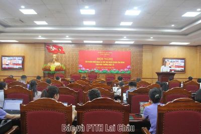 Tập huấn triển khai 4 thủ tục hành chính của Đảng trên môi trường điện tử