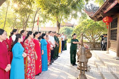 Giá trị lịch sử và tầm vóc sự kiện Mười nữ liệt sĩ dân quân pháo phòng không Lam Hạ trong giáo dục truyền thống cách mạng