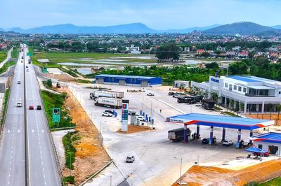 Đề xuất Nhà nước đầu tư trước hạng mục thiết yếu tại trạm dừng nghỉ cao tốc