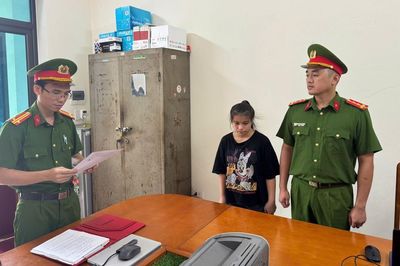 Phú Thọ: Khởi tố vụ xe đạp điện va chạm khiến một người tử vong