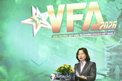 Chủ tịch Ủy ban Chứng khoán Nhà nước: Phát triển ngành quỹ phải gắn với tái cấu trúc cơ sở nhà đầu tư