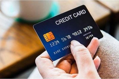Nợ thẻ tín dụng, nên làm gì để kiểm soát và trả dần?