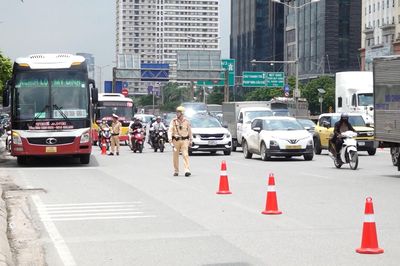 Hà Nội duy trì tuyến đường 'Ba nhất' và xử lý điểm nóng