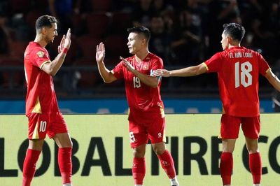 Quang Hải lỡ hẹn FIFA ASEAN Cup 2026, HLV Kim Sang Sik gọi Hoàng Minh Khoa tham dự