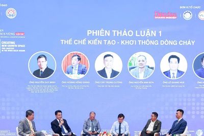 Giảm phụ thuộc đường bộ để hạ chi phí logistics