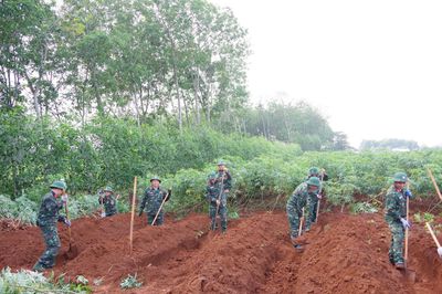 Tìm kiếm 11 liệt sỹ đặc công hy sinh trong trận đánh ác liệt ở Quảng Trị