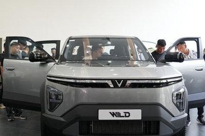 Bán tải điện dự phòng xăng của VinFast lần đầu xuất hiện trước công chúng