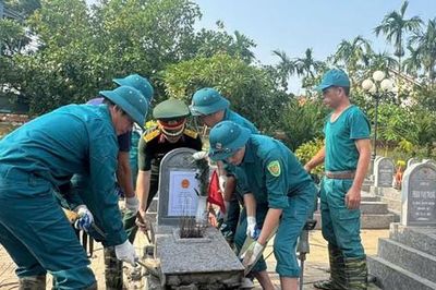 Hành trình tìm lại tên Anh hùng liệt sĩ trên quê hương 'Chiếc gậy Trường Sơn'