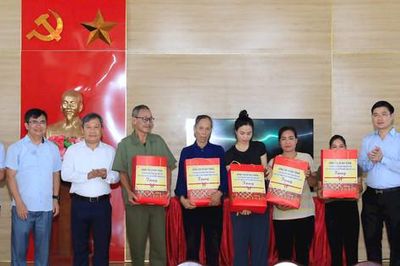 Hà Nội: Huy động mọi nguồn lực ổn định cuộc sống cho người dân bị ảnh hưởng mưa lũ