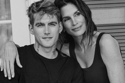 Con trai siêu mẫu Cindy Crawford qua đời ở tuổi 27 tại một cơ sở cai nghiện
