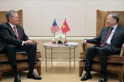Tổng Bí thư, Chủ tịch nước Tô Lâm tiếp Thượng nghị sĩ Hoa Kỳ Steve Daines
