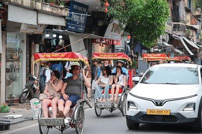 Khách du lịch tăng mạnh, khách sạn Hà Nội vẫn phải tìm thêm nguồn cầu