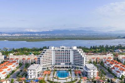 Vùng địa đầu đông bắc Tổ quốc hướng tới điểm đến nghỉ dưỡng biển cao cấp