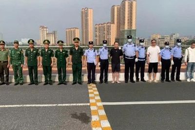 Trao trả 8 công dân Trung Quốc vi phạm pháp luật Việt Nam cho cơ quan chức năng Trung Quốc