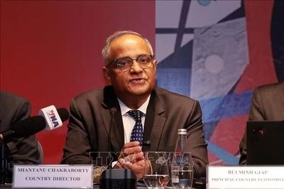 ADB nâng dự báo tăng trưởng của Việt Nam trong năm 2026 và 2027