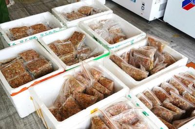 Hà Nội giữ 240 kg nhân bánh Trung thu không nguồn gốc, quá hạn