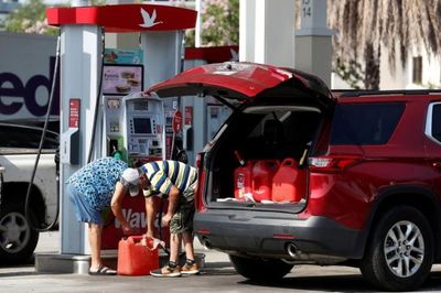 Mỹ cân nhắc cấm xuất khẩu dầu diesel khi giá nhiên liệu tăng kỷ lục