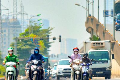 Thời tiết ngày 23/9: Hà Nội tạnh ráo, miền Nam vẫn có mưa dông