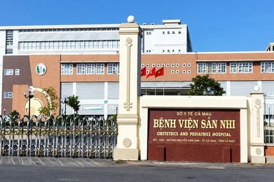 Tìm người mẹ 43 tuổi sinh con tại Bệnh viện Sản - Nhi Cà Mau rồi bỏ đi biệt tăm