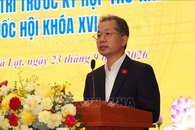 Chánh án Tòa án nhân dân tối cao Nguyễn Văn Quảng tiếp xúc cử tri tại Lâm Đồng