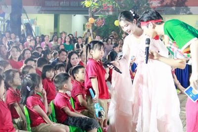 Rộn ràng Trung thu dành cho con công nhân Thủ đô
