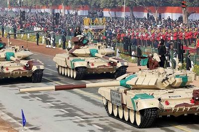 Xe tăng T-90 của Ấn Độ tác chiến ngay cả khi tắt động cơ