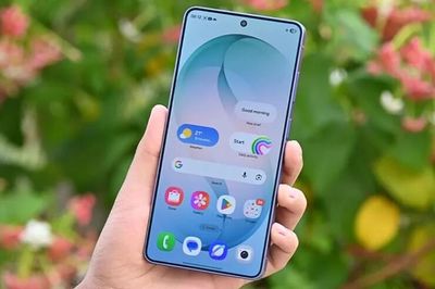 Người dùng Galaxy lại nhận thông báo khó chịu từ Samsung