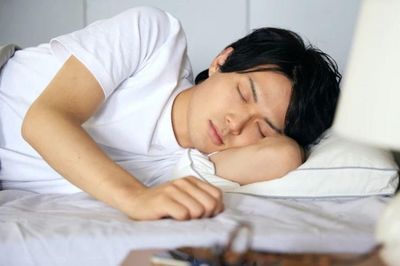Không ngủ trưa ảnh hưởng thế nào đến sức khỏe?