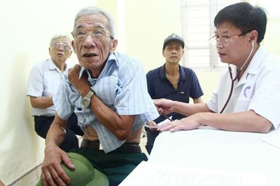 Dự kiến đưa thuốc ung thư thế hệ mới vào bảo hiểm y tế chi trả