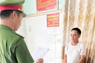 Cháu say rượu đẩy cậu ruột ngã tử vong