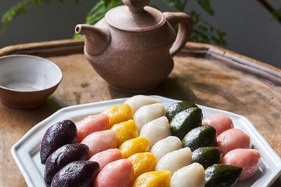 Songpyeon – 'bánh trung thu' hình bán nguyệt đặc trưng của Hàn Quốc
