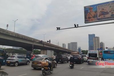 Hà Nội: Đẩy mạnh chuyển đổi số trong bảo đảm an toàn giao thông