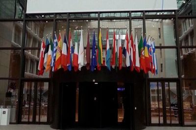 EU gia hạn danh sách trừng phạt liên quan xung đột Nga - Ukraine