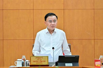 Bảo đảm tiến độ, chất lượng Đề cương, đáp ứng yêu cầu tổng kết 40 năm thực hiện Cương lĩnh
