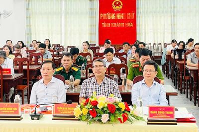 Đảng ủy phường Ninh Chử quán triệt các văn bản của Đảng cho cán bộ, đảng viên
