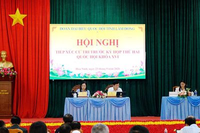 Đoàn Đại biểu Quốc hội tỉnh Lâm Đồng tiếp xúc cử tri xã Hòa Ninh