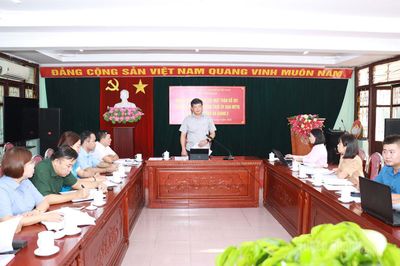 Phó Chủ tịch Thường trực Uỷ ban MTTQ tỉnh Hà Trung Kiên làm việc với Uỷ ban MTTQ phường Hà Giang 2 và xã Phú Linh