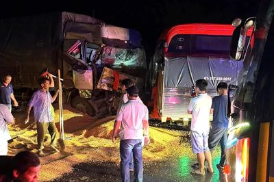 5 ô tô va chạm liên hoàn trên đường Hồ Chí Minh qua Lâm Đồng