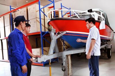 Cục Dự trữ Nhà nước xuất cấp nhiều thiết bị, vật tư cho 4 tỉnh để phòng, chống thiên tai và tìm kiếm cứu nạn