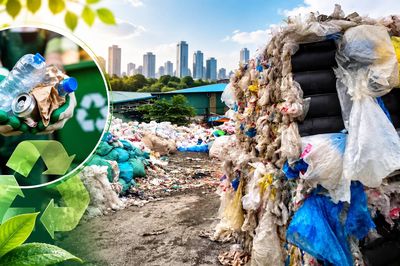 Phía sau các vựa phế liệu tại Hà Nội: Biến rác thành tiền nhưng không thể bắt cộng đồng trả phí ô nhiễm