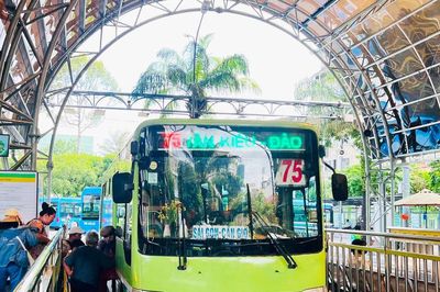 TP. Hồ Chí Minh: Người dân đi xe buýt sắp được bốc thăm trúng thưởng