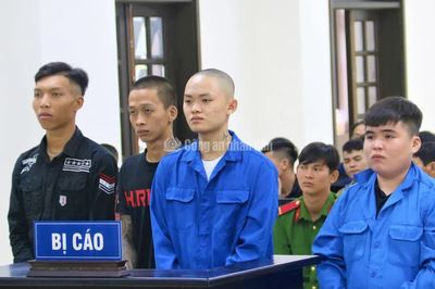 Vụ hỗn chiến tại quán cà phê ở Cà Mau, 4 thanh niên lĩnh gần 20 năm tù