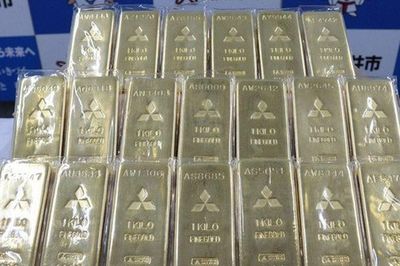 Cụ ông ngoài 70 tuổi âm thầm tích lũy 20 thỏi vàng có tổng giá trị hơn 54 tỷ đồng suốt nhiều năm, quyết định cuối cùng của ông khiến nhiều người bất ngờ