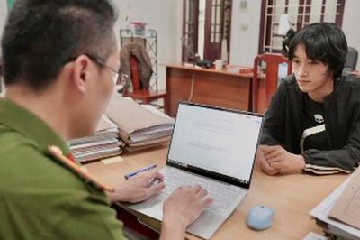 Đôi nam nữ cướp tài sản của cụ bà 85 tuổi để trả tiền phòng
