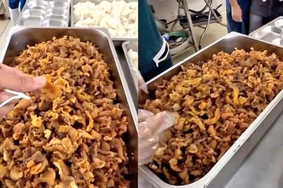 Phụ huynh phản ánh suất ăn bán trú học sinh giống 'tóp mỡ', xã Quảng Bị nói gì?